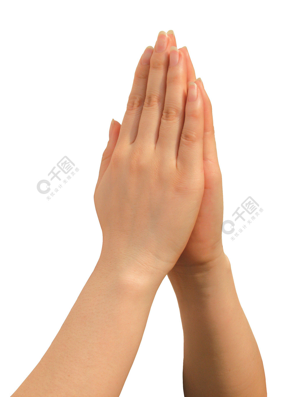 女人双手合十象征着祈祷1年前发布