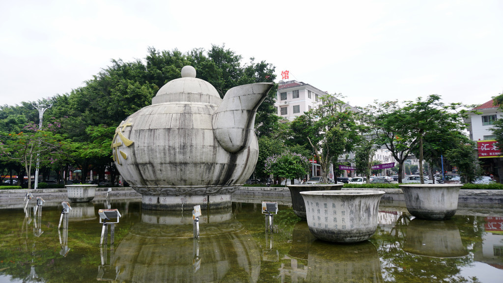 安溪茶都地标雕塑大茶壶