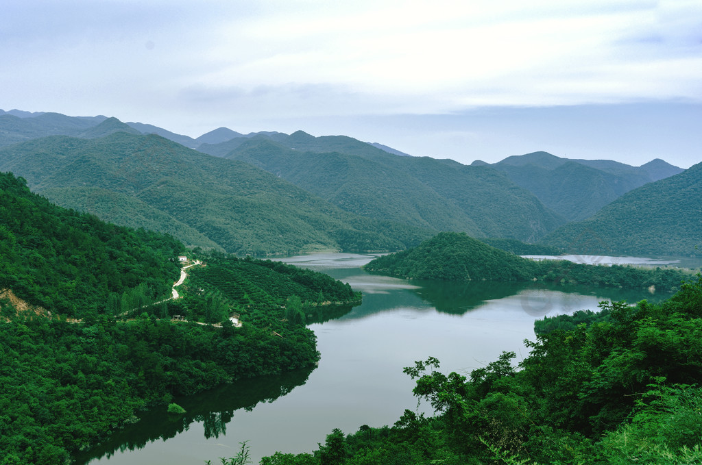 山清水秀山河风光