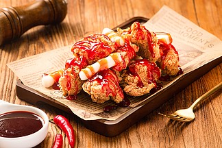 韩式炸鸡甜辣味年糕条美味美食拍摄