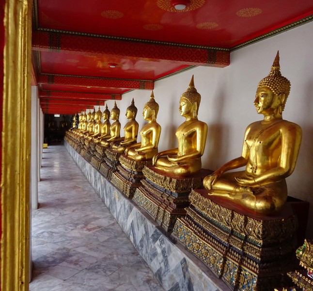 曼谷 泰国 wat pho 或 wat po i>佛/i>教寺庙建筑群在曼谷金 i>佛