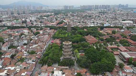 航拍福泉州古城開元寺全景5651青島五四廣場全景福建泉州南安市區全景