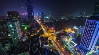中国夜轻屋面顶深圳市交通查<i>看</i> 时间流逝