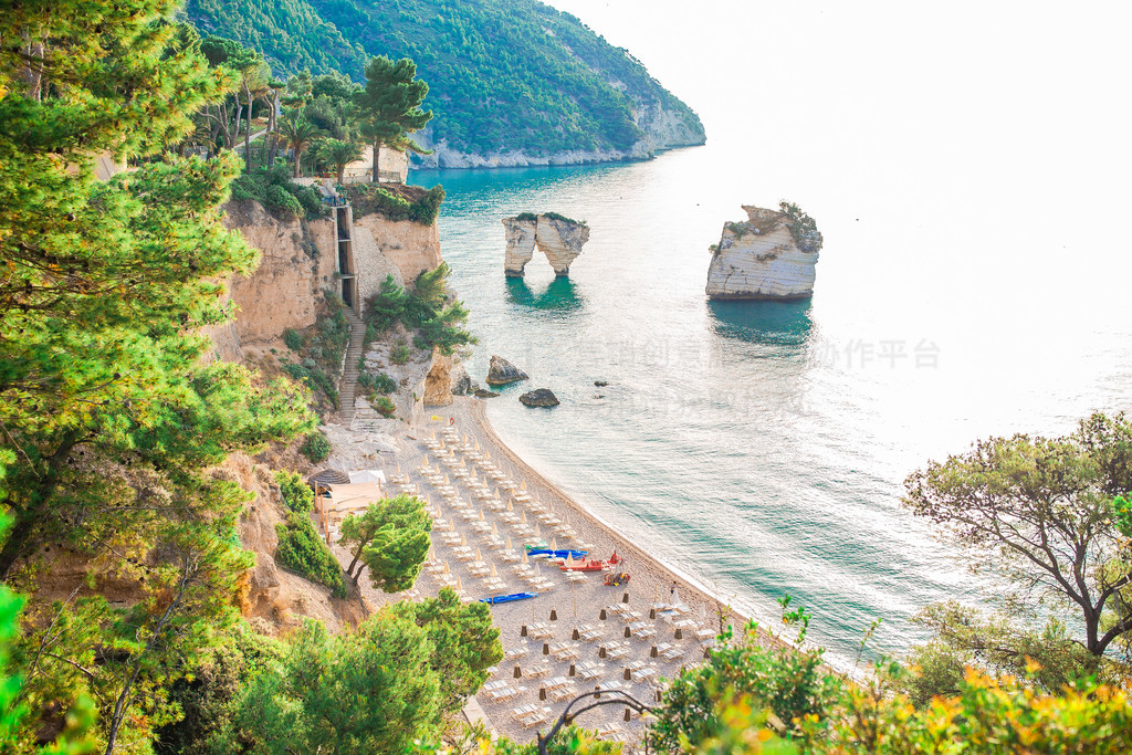 续С Faraglioni di Puglia ļǵǺ Baia Delle Zagare Vieste Gargano ÷ Mattinata Far