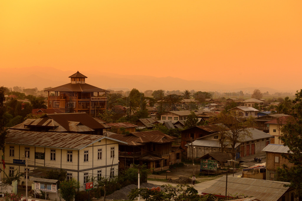 鶫ϲϵ.. ASIA MYANMAR BURMA INLE LAKE NYAUNGSHWE