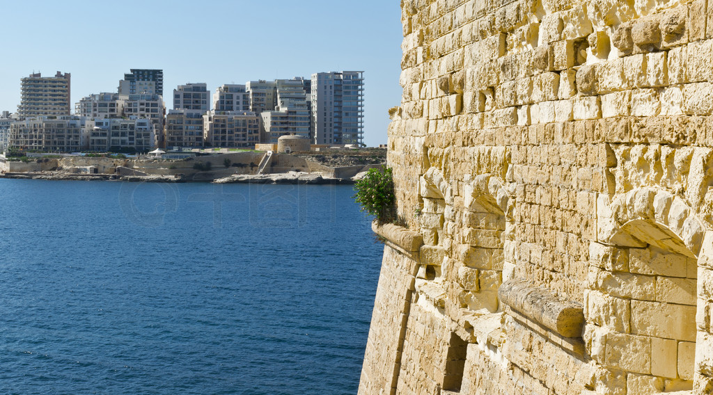 ִ˹ Tas-Sliema λһС