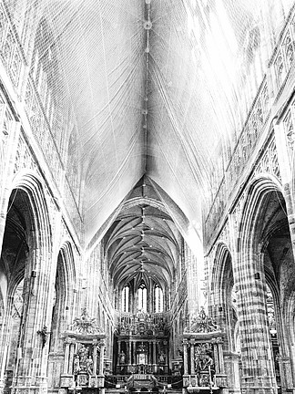 圣休伯特教堂内的艺术和结构黑白图片
