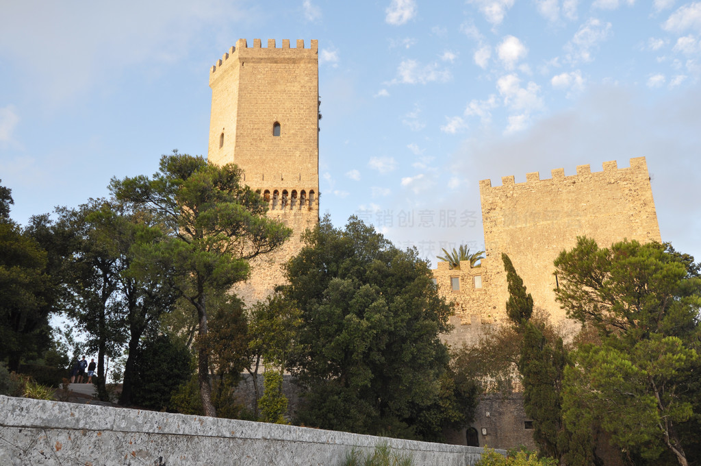 еCastello di Venere Castello di VenereΪά˹Ǳλ