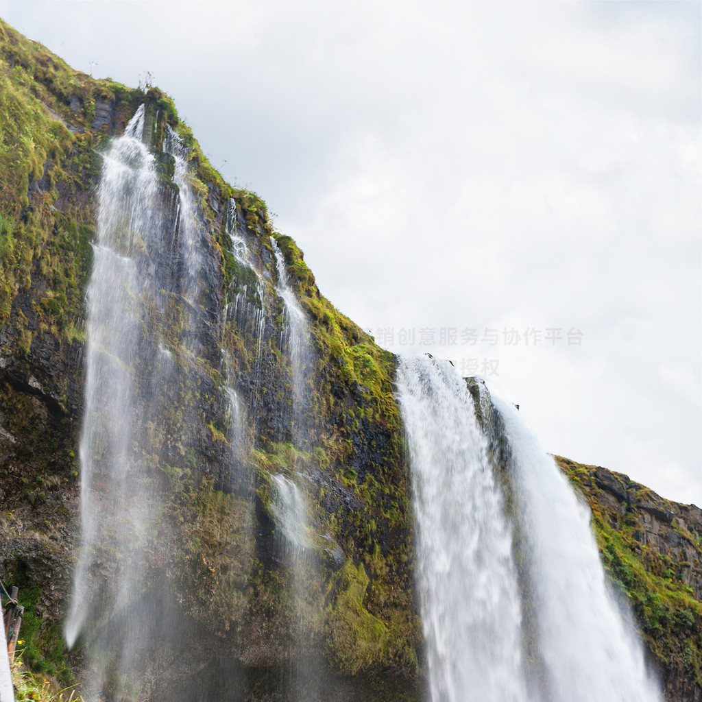 9 ǰ  Ϻ Katla ʹ԰ Seljalands River º Seljalandsfoss ٲ