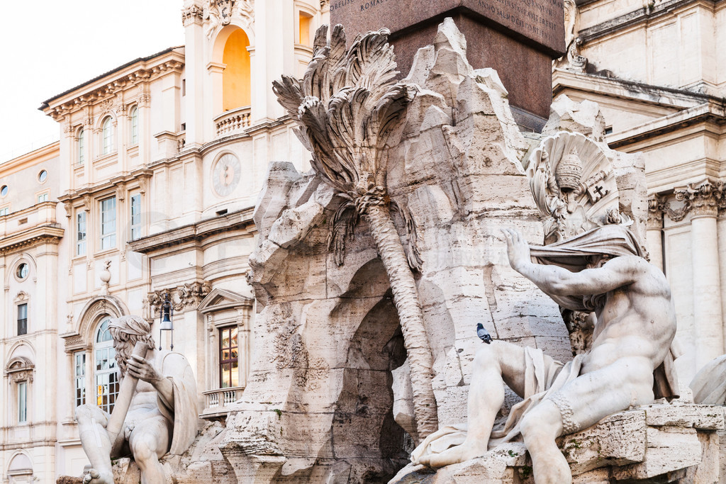 ǰ  ɹ㳡ϵ Fontana dei Quattro FiumiĺȪʥ˿õ