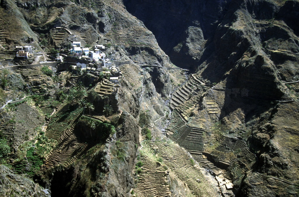 λڷ޴󲮵½ʥյϵ Ribeira Grande  Fontainas .. AFRICA CAPE VERDE SANTO ANTAO