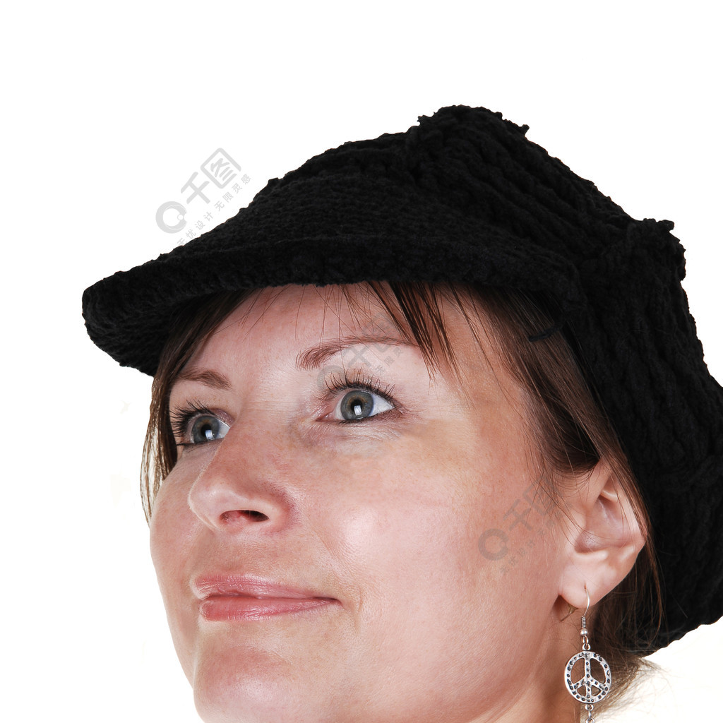 老人戴着帽子叫什么,老人戴的帽子的种类,寿衣的讲究_大山谷图库