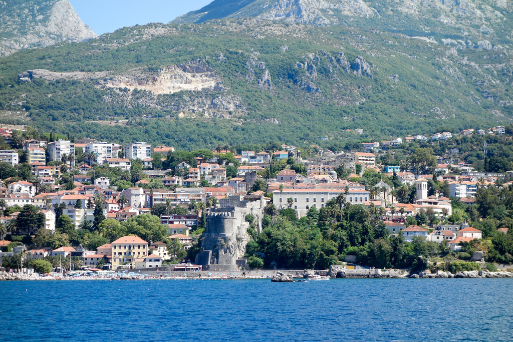 Ӻɽ Herceg Novi ͼ