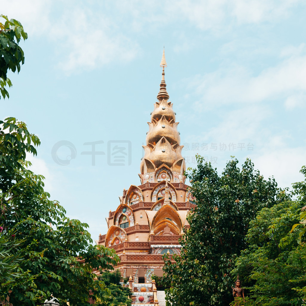 ̩̲븮Ƶ (Wat Phra That Pha Kaew) ͽ