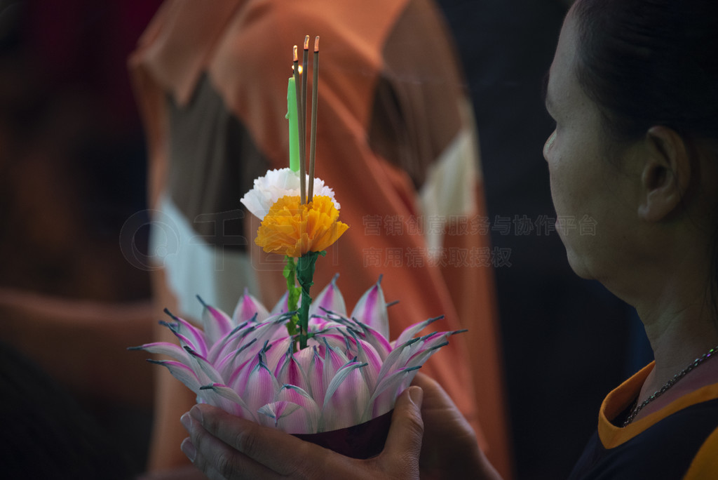 ̩  2018  11  22 գLoy Krathong ڣǹʻȼƯˮף̩ Loy Krathong ڡ