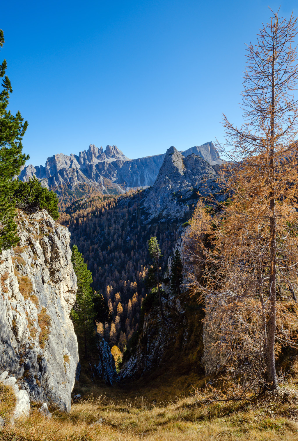  Giau Pass  Cinque Torriӻʯز㣬 Sudtirol Զ·羰续＾ɽʯɽ