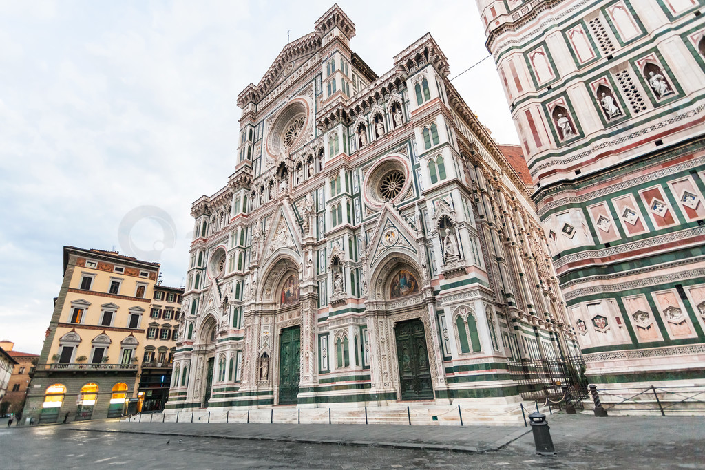 ǰ - ôãCattedrale Santa Maria del FioreDuomo di FirenzeCathedral of Saint Mary of the