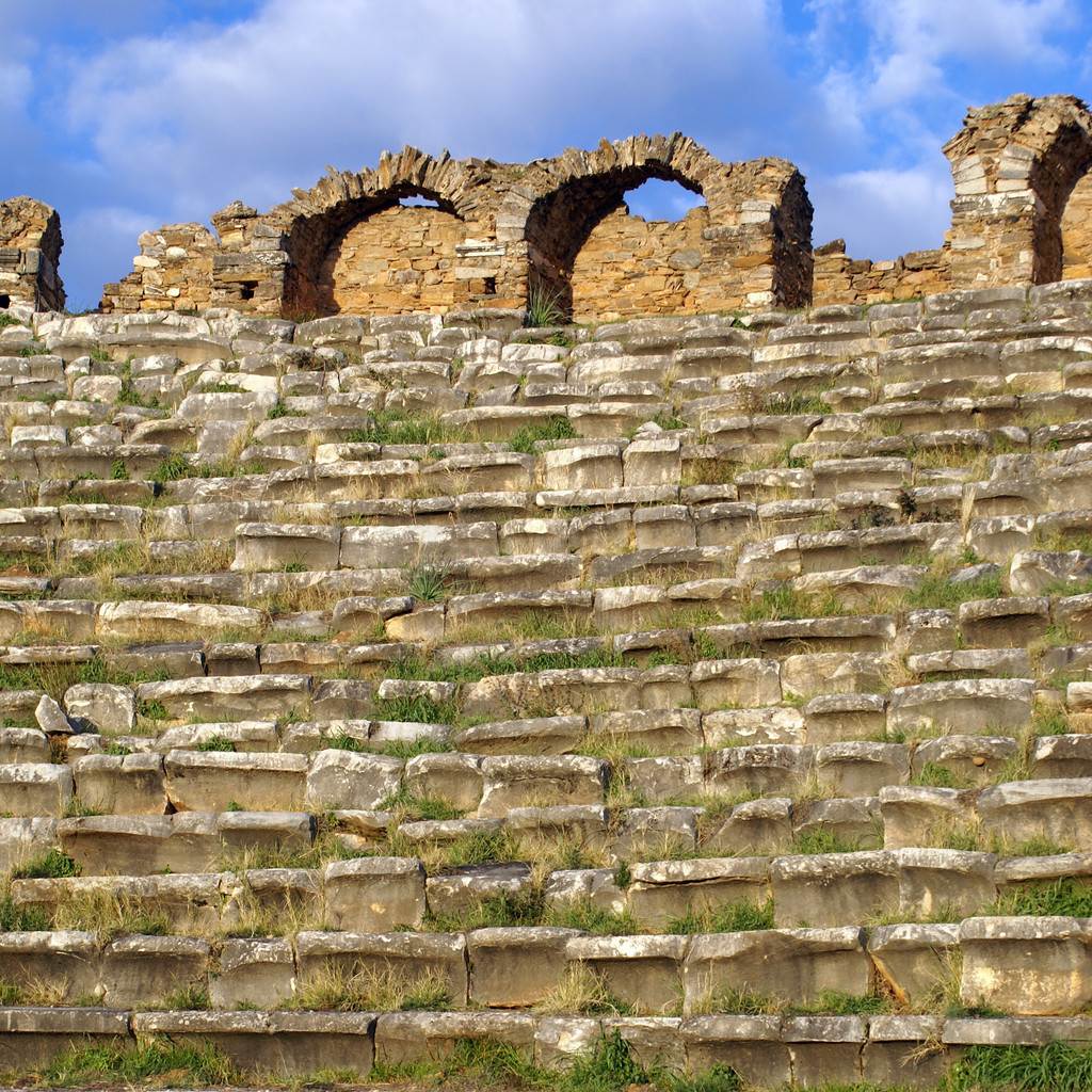  Aphrodisias λϵĲݺ