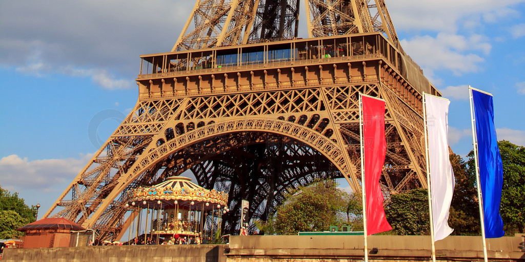 ӷ谣ƶ (La Tour Eiffel) ɺϿ