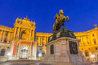 皇帝<i>约</i><i>瑟</i>夫二世霍夫堡宫维也纳奥地利雕像。