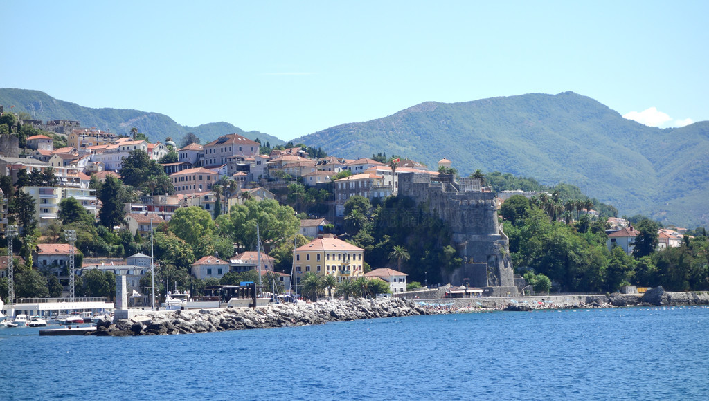 Ӻɽ Herceg Novi ͼ