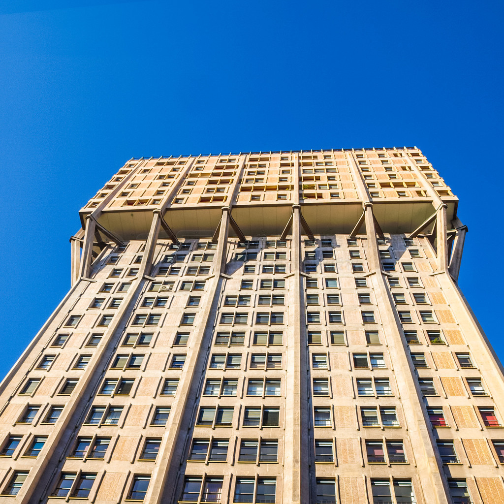 Torre Velasca HDR߶̬Χ HDR Torre Velascaִر꽨