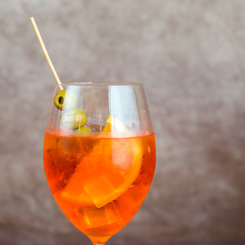 һ Aperol Spritz β