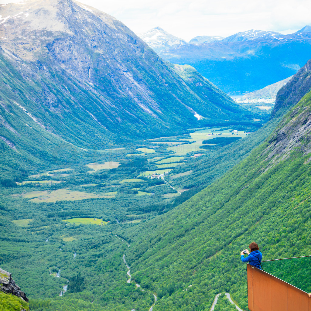 еĸθŮžħ· Trollstigen  Trollstigveien ѵķ羰ɽ·Ųŷ޵Ĺ۲աŲ Trollstigen ۵θŮ