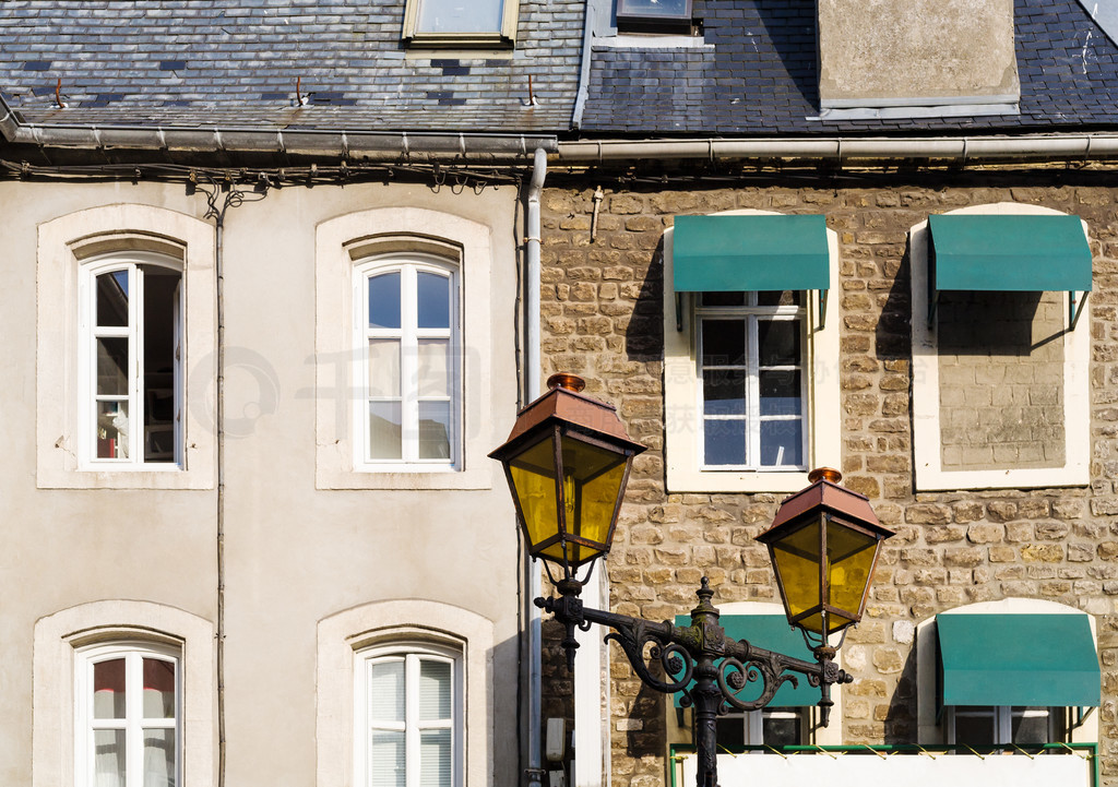 ǰ  Boulogne-sur-Mer гзݵǽյ Place Godefroy de Bouillon 㳡