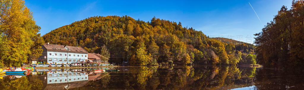 µ 22.10.2020 ڸĸ Thalersee ۿ＾糿ĺȫڸĸ Thalersee 