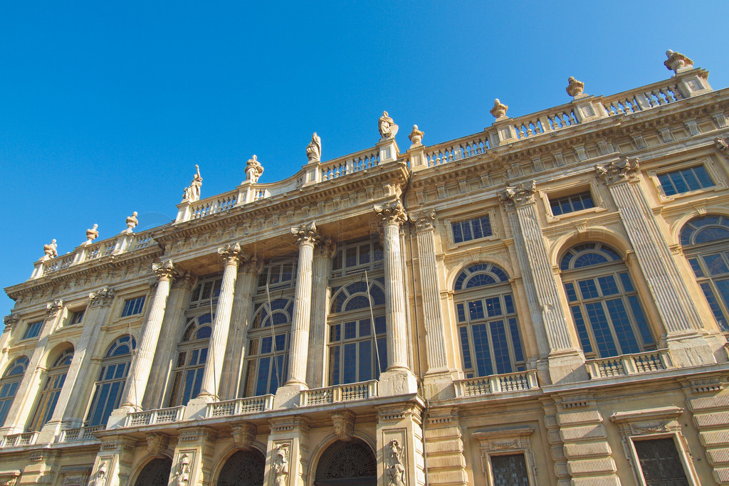 ˹ Palazzo Madama (ʼҹ)  Piazza Castello 