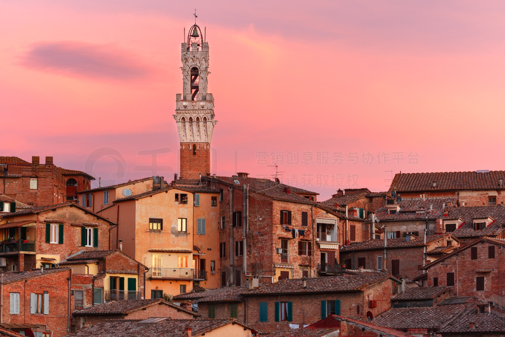 ù㳡ҹ Mangia  Torre del Mangia ͳҮɵϳڻ䣬˹ɣ