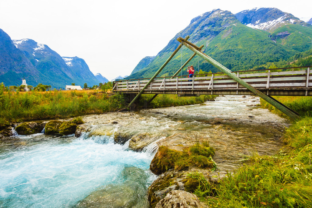 ζȼٺСŮοϷɣɶϿصŲׯ Oppstryn ɽŲ˹άǰ뵺οŲ Oppstryn Ϸ