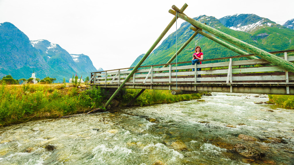 ζȼٺСŮοϷɣɶϿصŲׯ Oppstryn ɽŲ˹άǰ뵺οŲ Oppstryn Ϸ