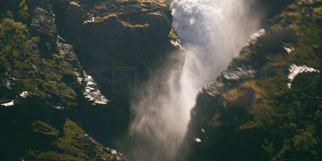 Trollstigeveien ·ϵĹźٲ  Ųɽѵĵ·