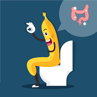 矢量可爱微笑快乐香蕉坐在马桶上排毒肠道,插画家