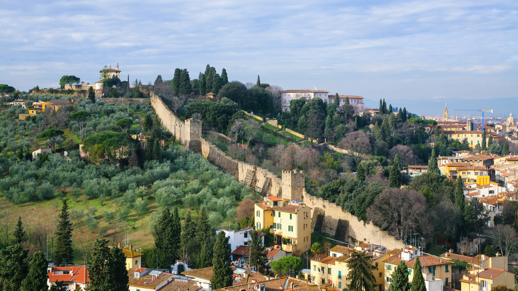 ǰ  ĵĶգӷе׿ʻ޹㳡ͻ԰ Giardino Bardini ǽ