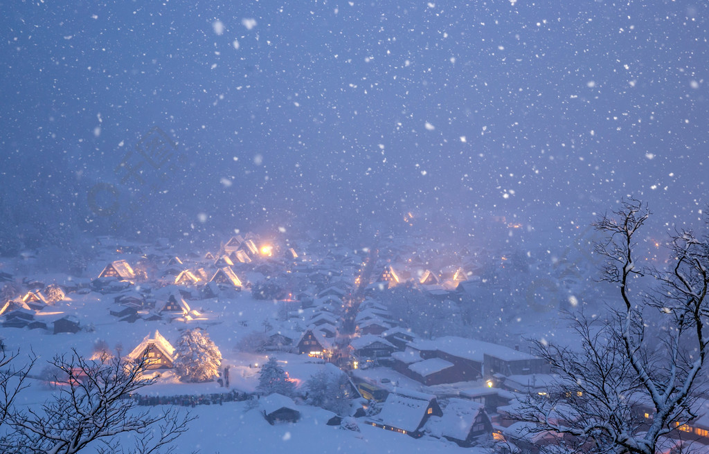 白川鄉點燈與降雪岐阜中部日本與降雪