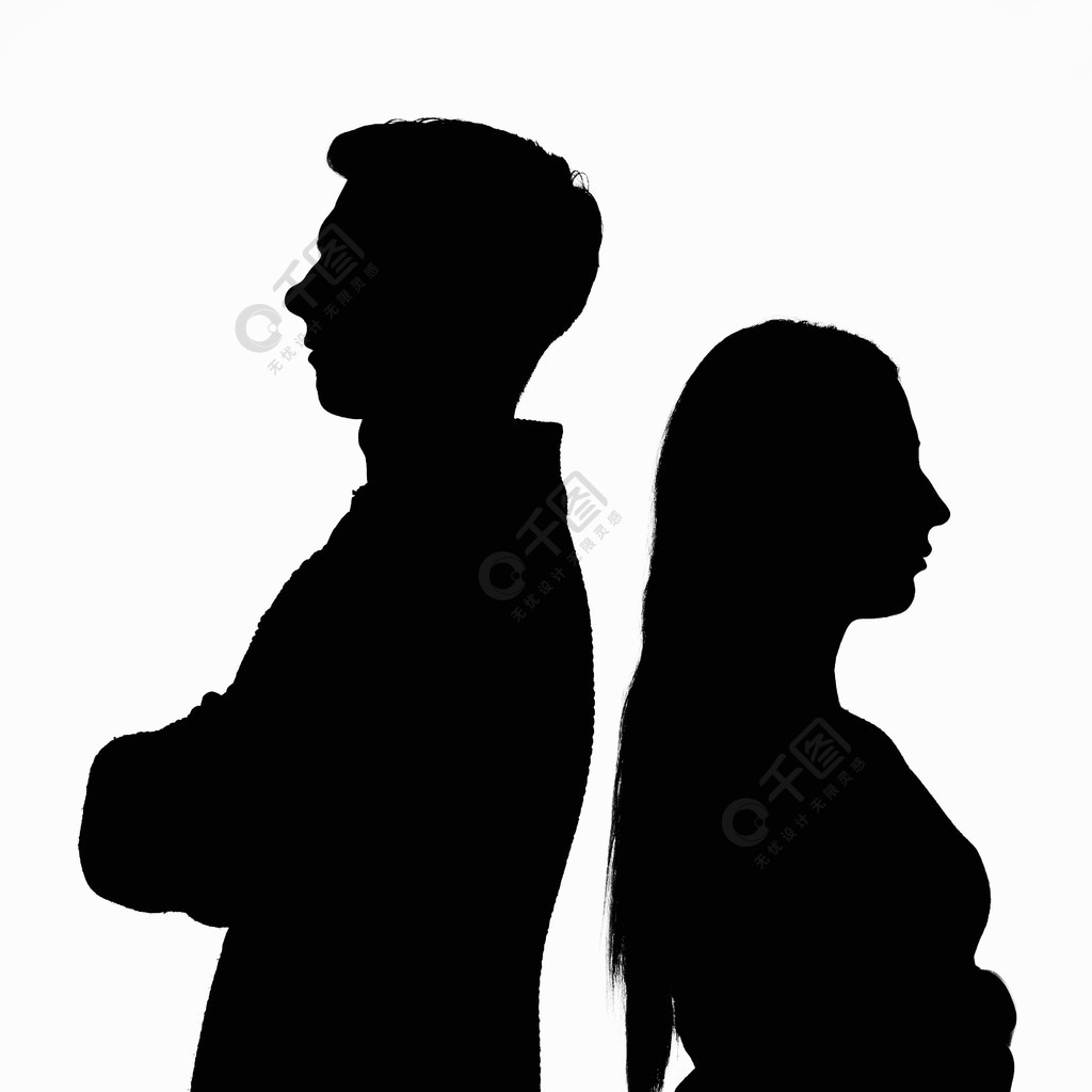 一对年轻夫妇背靠背站立的黑白轮廓轮廓
