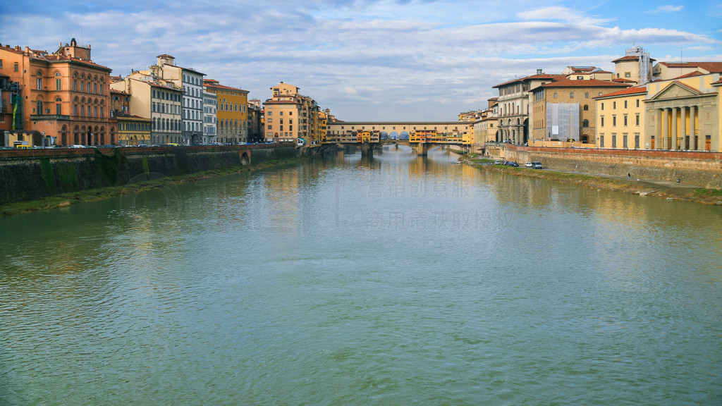 ǰ  ĵĶգڷеľ (Ponte Vecchio) Ͱŵӵȫ