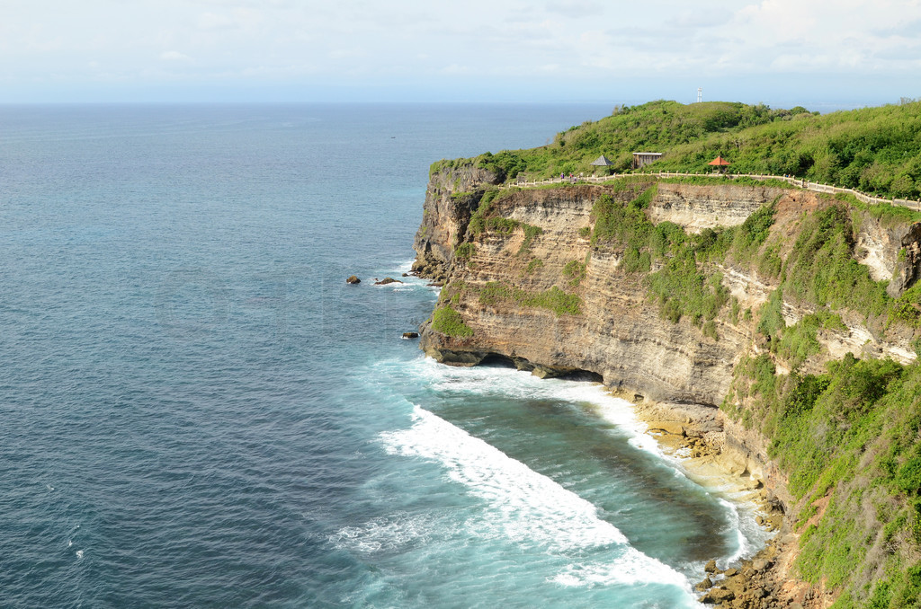 ӡǰ嵺 Pura Luhur Uluwatu £ʹ󺣵