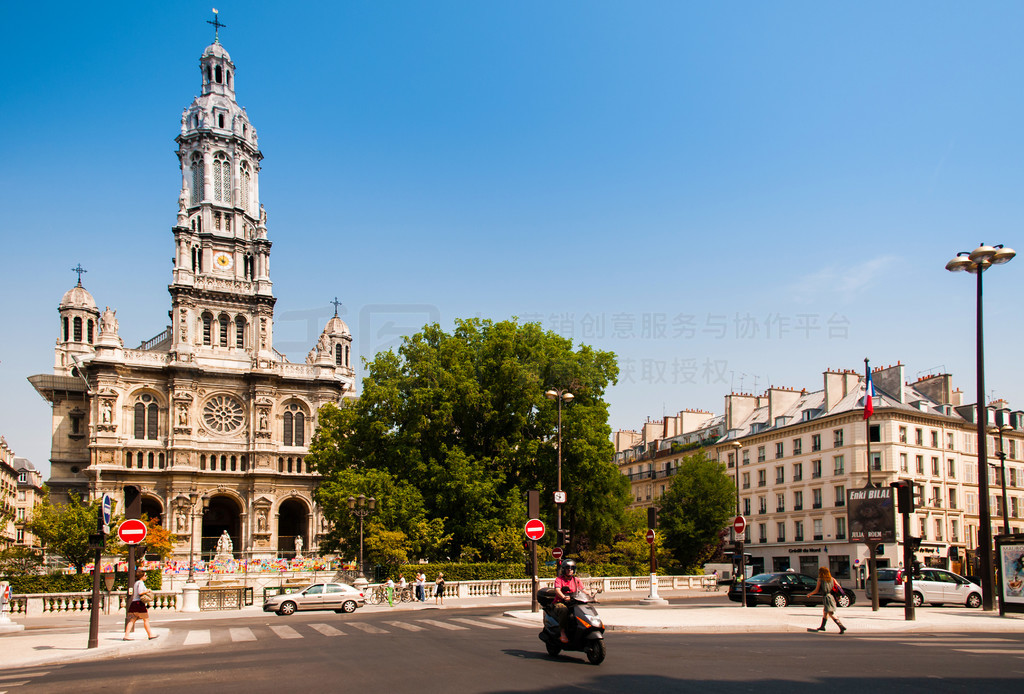 2011  6  4 գ裺Eglise de la Sainte-Trinite صһ