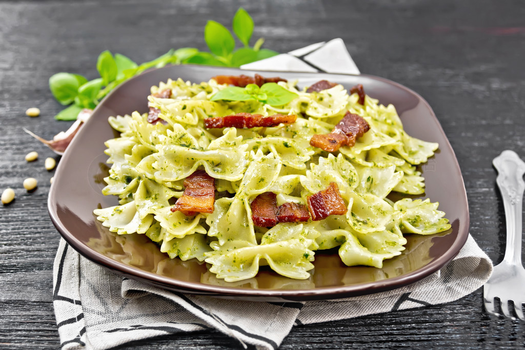 ɫľ屳ͽֽϵ⽴ըյ Farfalle 