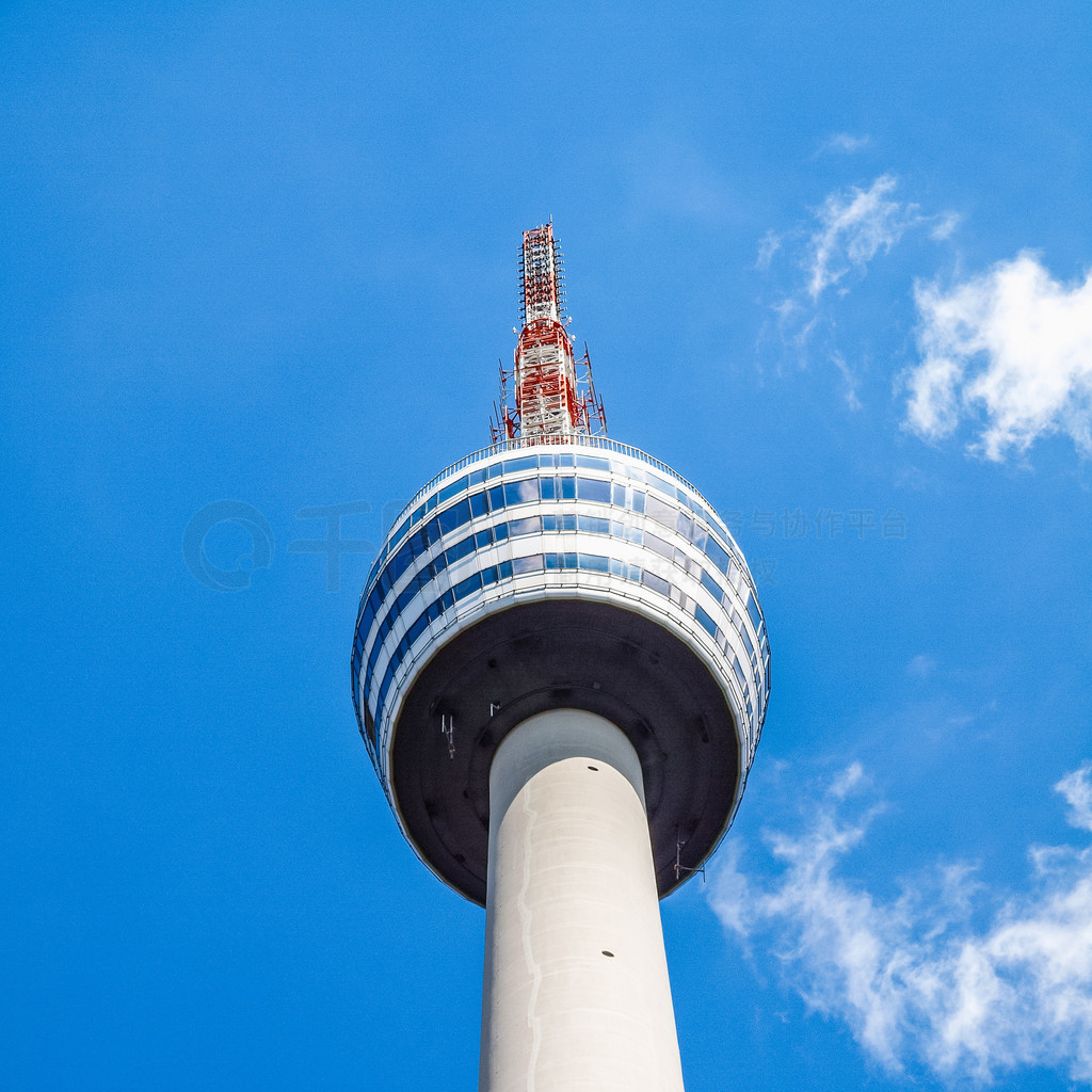 ˹ͼ HDR ĵ¹˹ͼصĸ߶̬Χ HDR Fernseh Turm