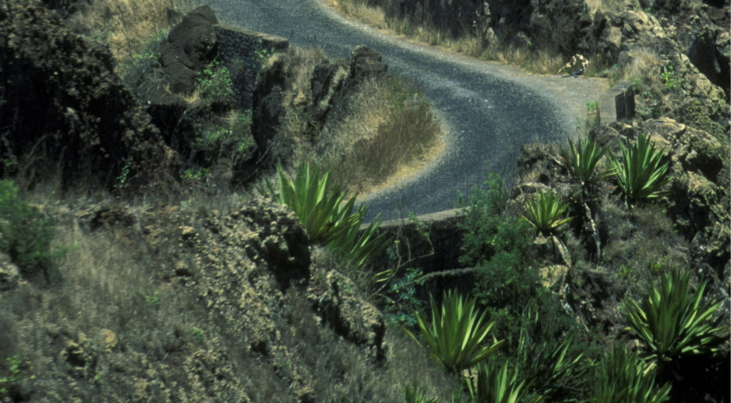 λڷ޴󲮵½ʥյϵ Ribeira Grande 򸽽 Mountairoad.. AFRICA CAPE VERDE SANTO ANTAO