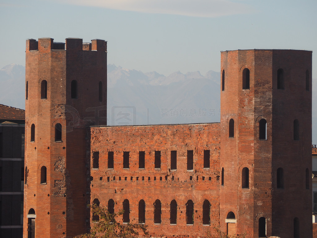 Porta Palatina (Palatine Gate) ڶ飬 Porta Palatinaţ