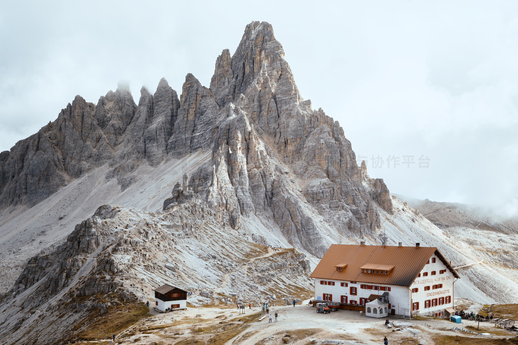 ң 2016  9  21 գڰɽ Tre Cime di Lavaredo  Rifugio Langalm ͼ׵ɽ2016  9  21 