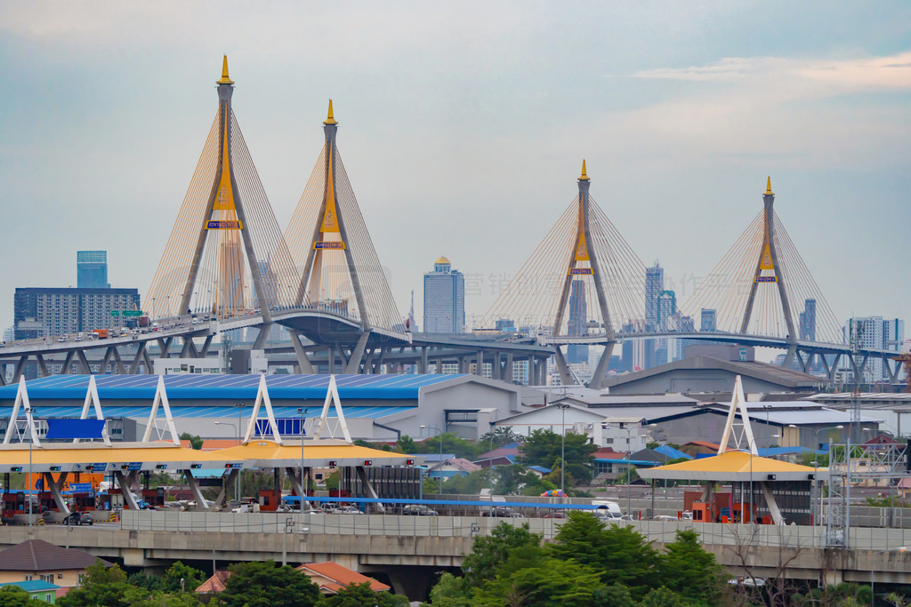 Bhumibol źϺṹеͼУȡʱģ̩