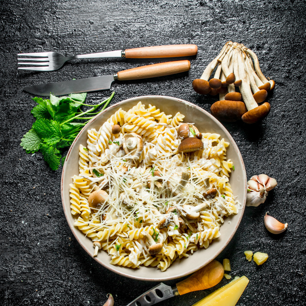 Fusilli ĢҶҡںɫ屳ϡ Fusilli ĢҶҡ