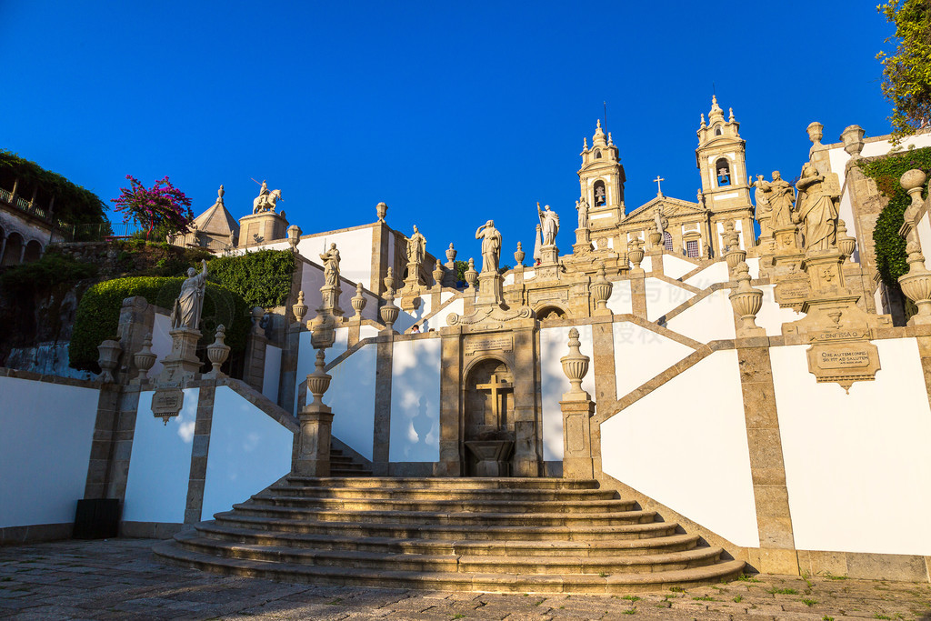 Bom Jesus do Monte Monastery in Braga һգ